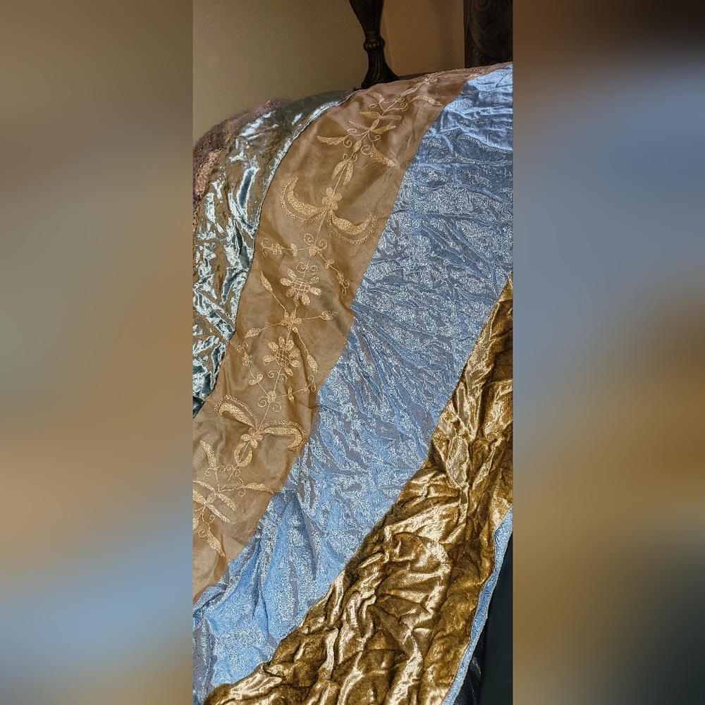 Luxurious Blue and Gold Silk Throw